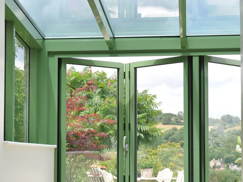 Bifold Putney