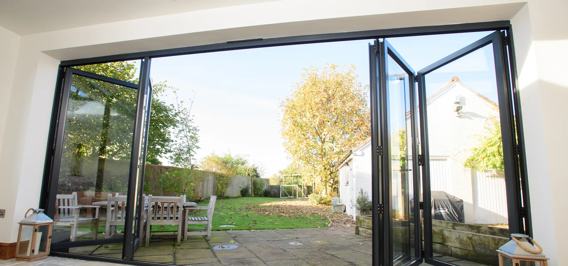 Bifold Putney